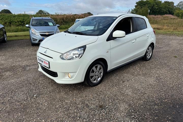 undefined Mitsubishi Space Star fra 2015