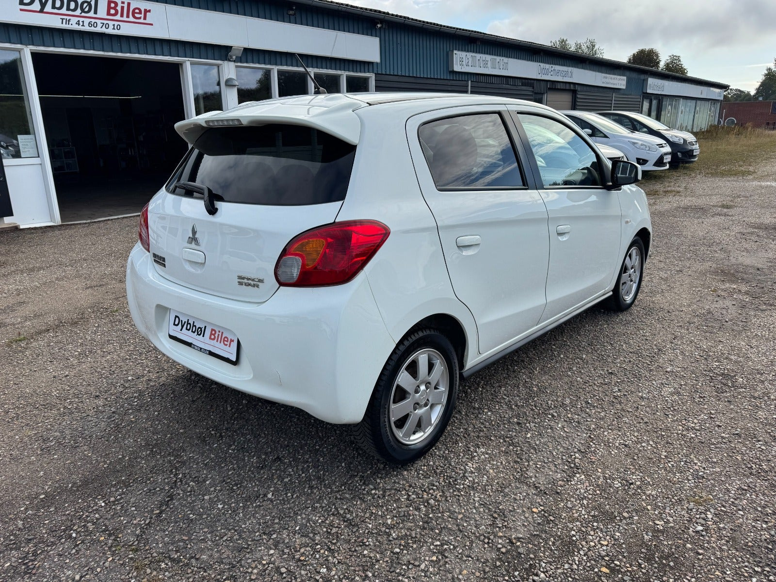 undefined Mitsubishi Space Star fra 2015