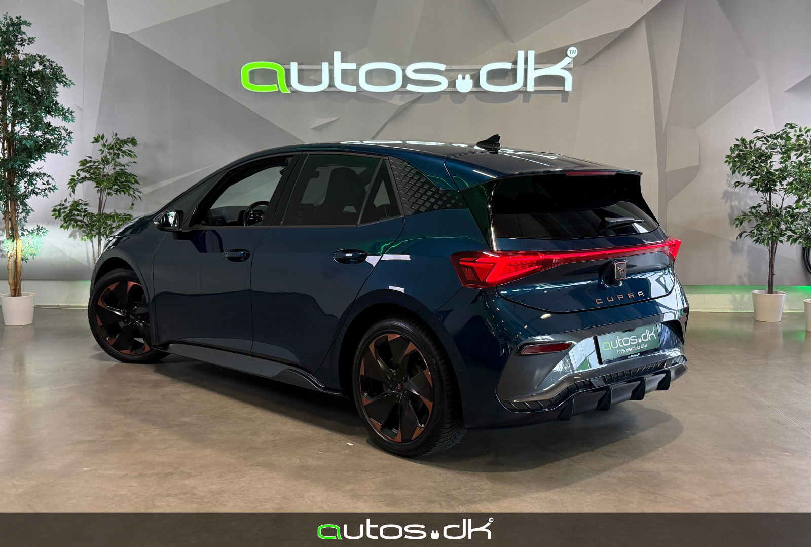 Blå Cupra Born fra 2022