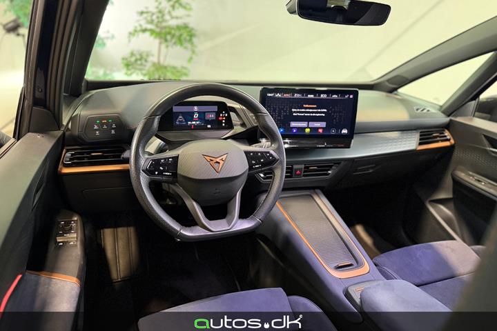 Blå Cupra Born fra 2022