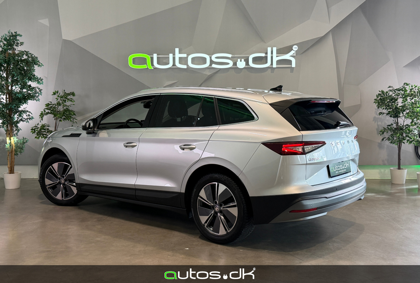 Sølv Skoda Enyaq fra 2025