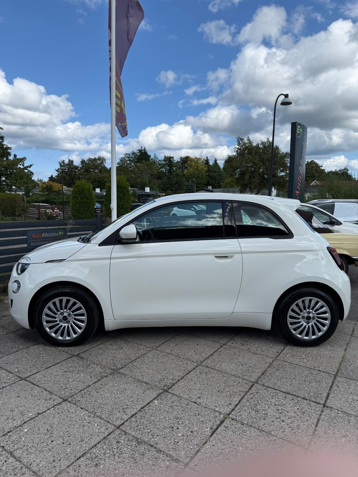 undefined Fiat 500e fra 2023