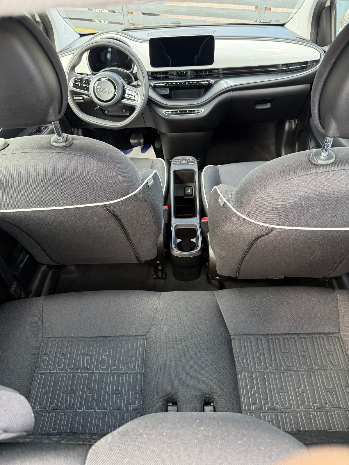 undefined Fiat 500e fra 2023