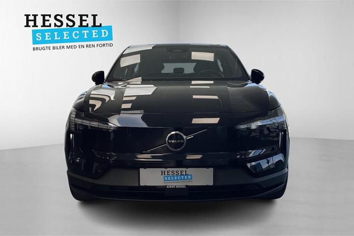 Sort Volvo EX30 fra 2024