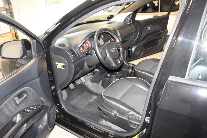 Sort Kia Picanto fra 2011