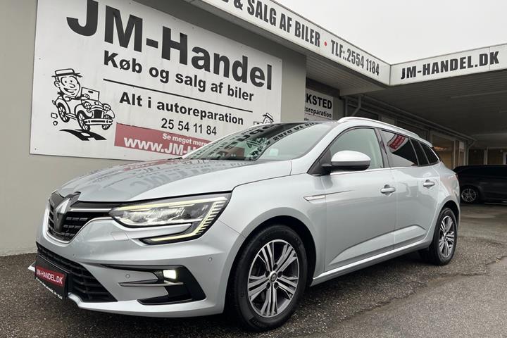 Sølv Renault Megane IV fra 2021