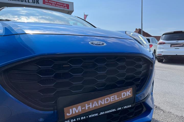 Blå Ford Puma fra 2021