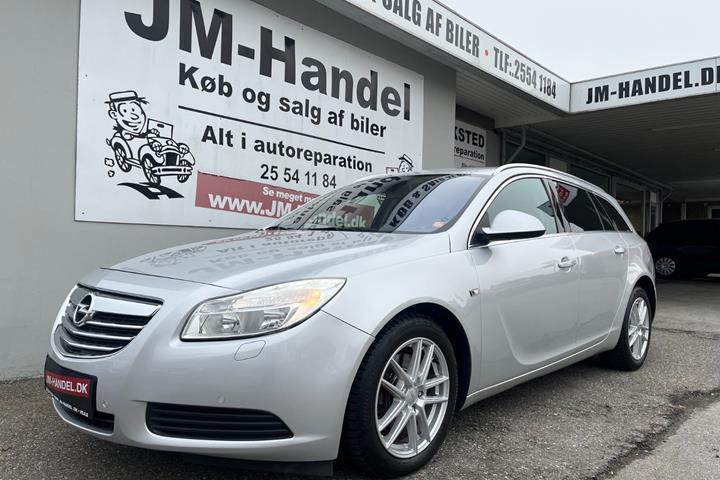 Sølv Opel Insignia fra 2009