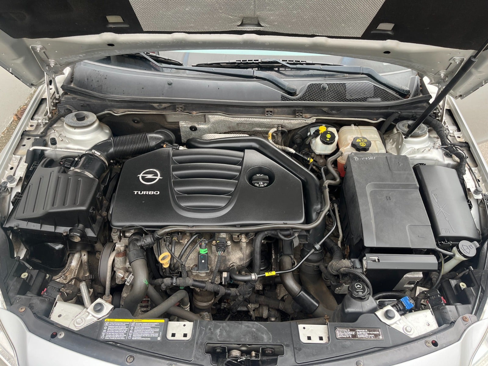 Sølv Opel Insignia fra 2009