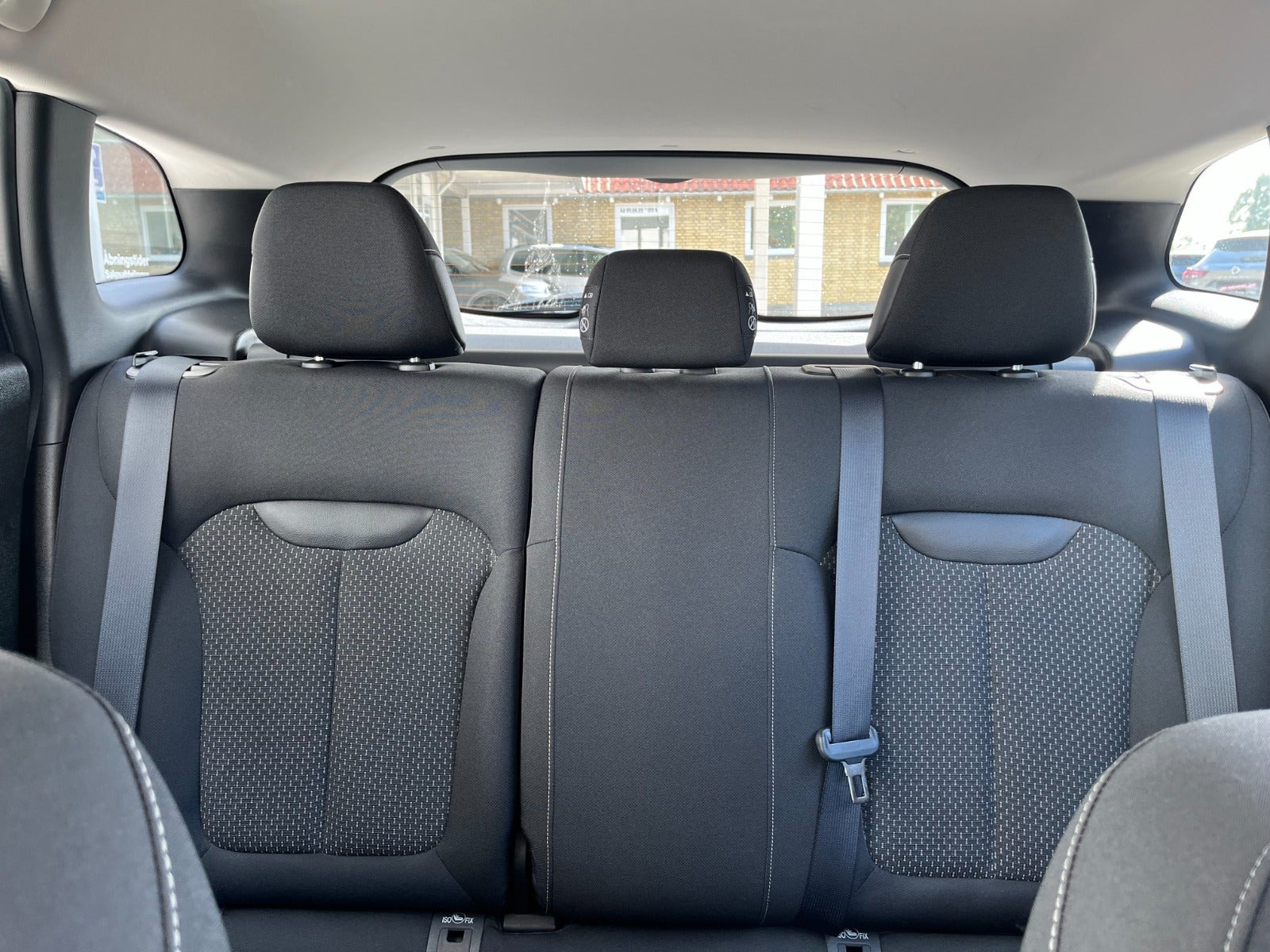 Blå Renault Kadjar fra 2019