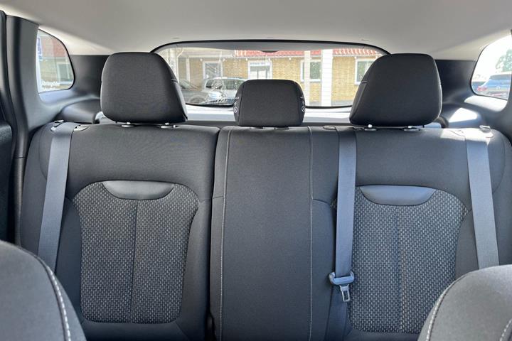 Blå Renault Kadjar fra 2019