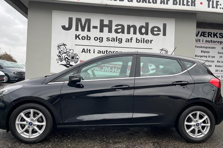 Sort Ford Fiesta fra 2021