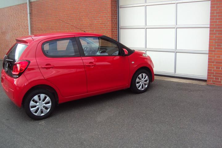 Rød Citroën C1 fra 2019