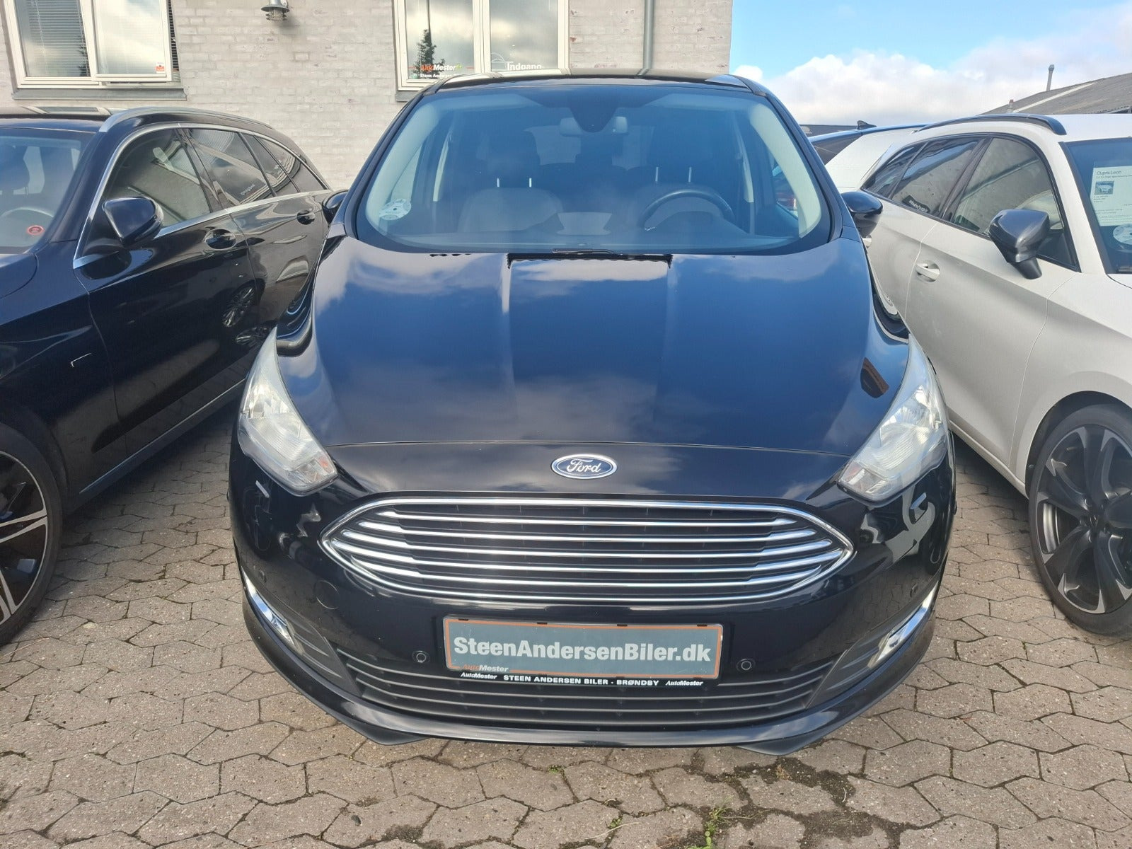 Sort Ford C-MAX fra 2016