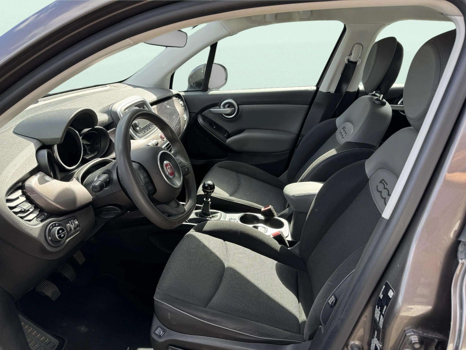 Brun Fiat 500X fra 2015