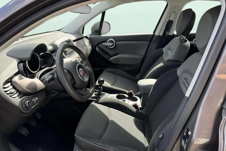 Brun Fiat 500X fra 2015