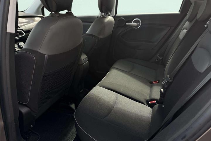 Brun Fiat 500X fra 2015