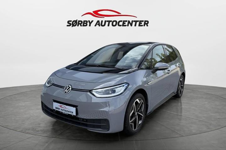 Grå VW ID.3 fra 2023 set udefra