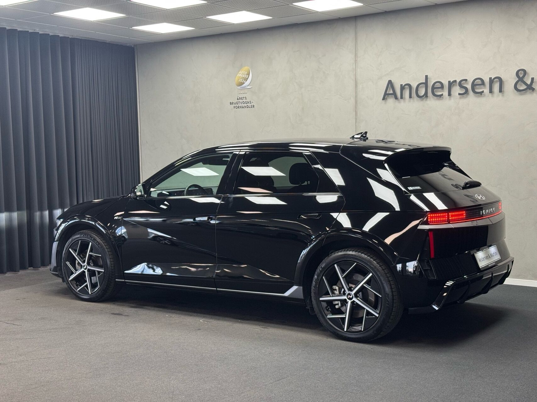 Sort Hyundai Ioniq 5 fra 2025