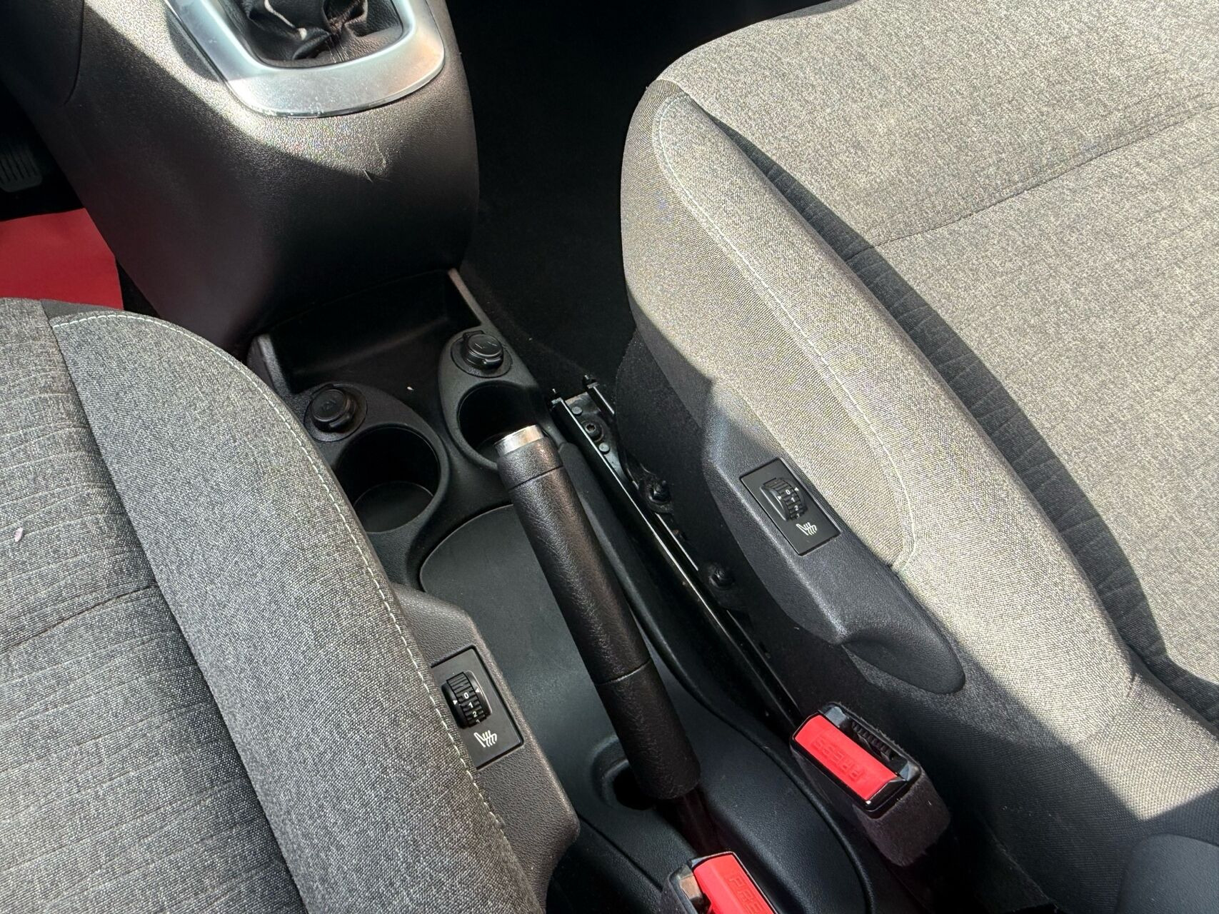Sølv Citroën C3 Picasso fra 2017