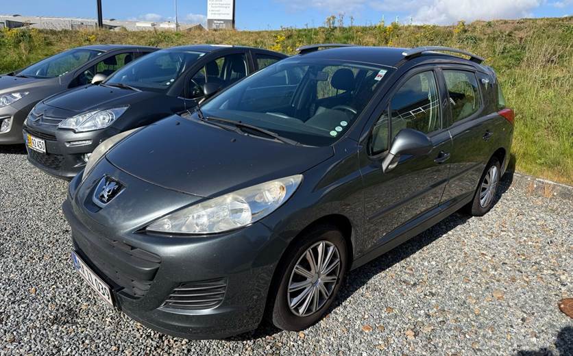 Peugeot 207 1,6 SW HDI Sportium 92HK Stc