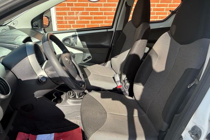 undefined Toyota Aygo fra 2012