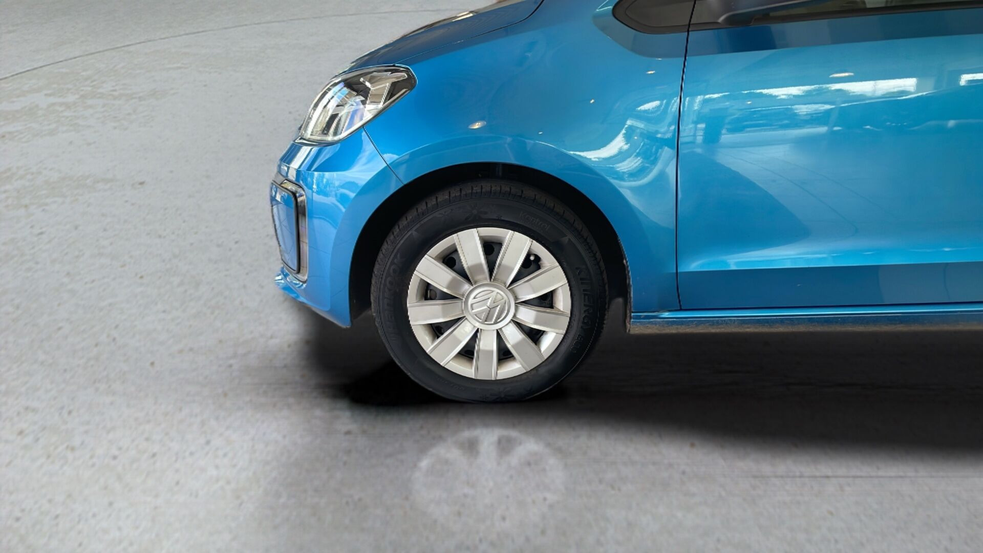 Blå VW e-up fra 2021