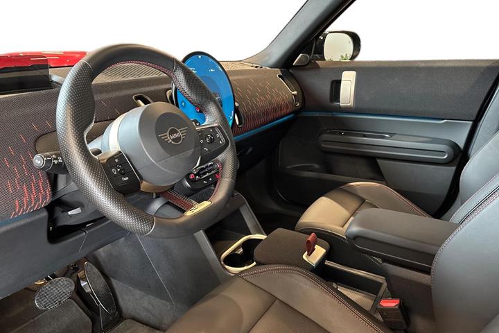 Grå Mini Countryman fra 2025
