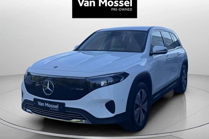Hvid Mercedes EQB 250+ fra 2025