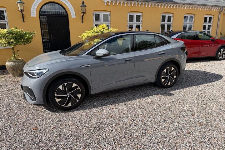 Grå VW ID.5 fra 2023