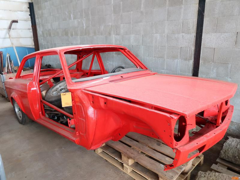 Volvo 142