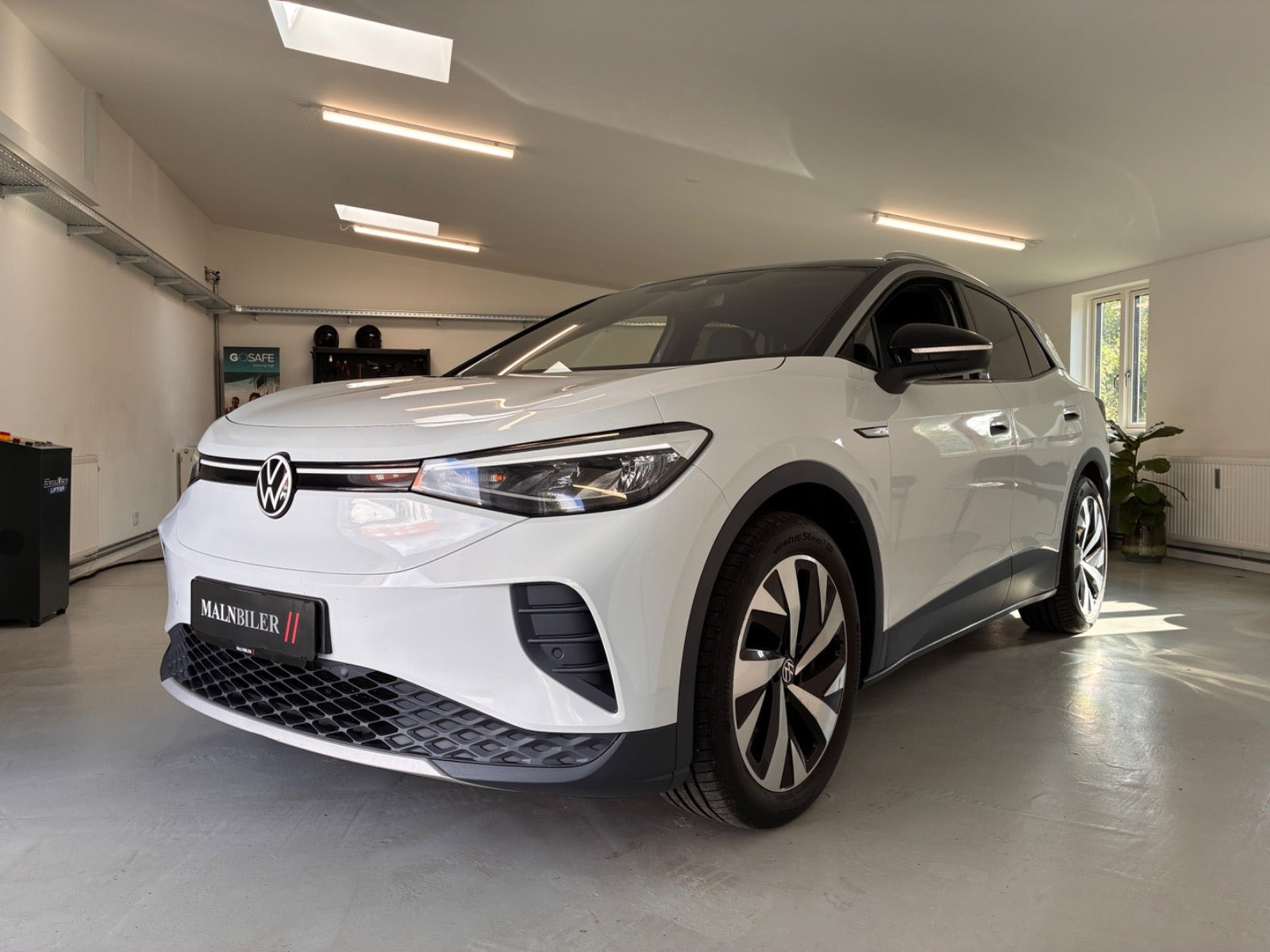 Hvid VW ID.4 fra 2021