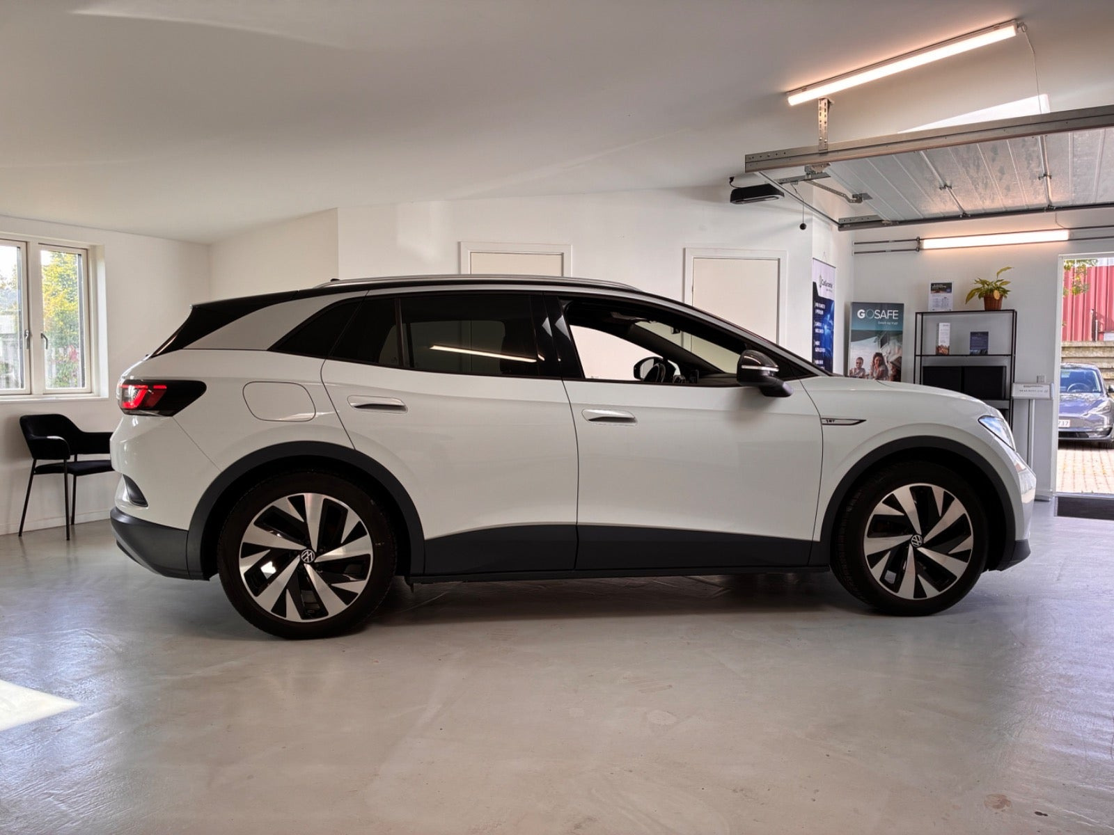 Hvid VW ID.4 fra 2021
