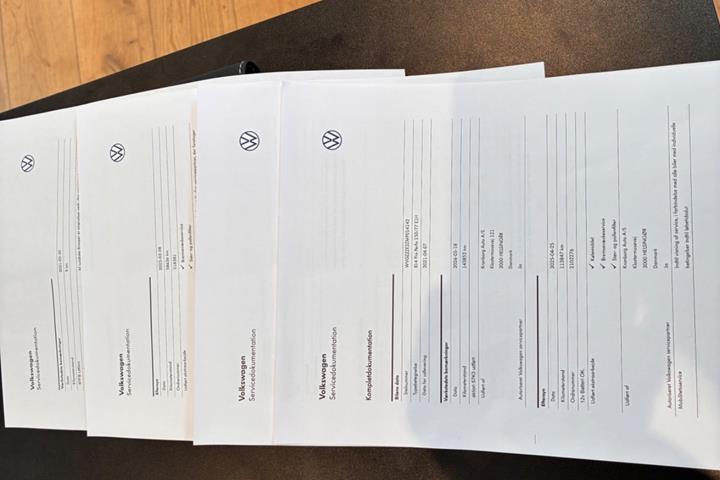 Hvid VW ID.4 fra 2021