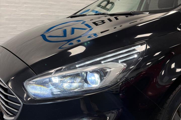 Sort Ford S-MAX fra 2020