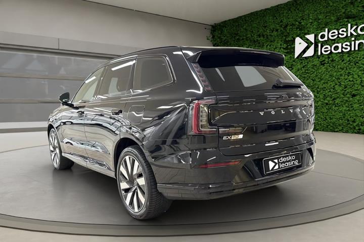 Sort Volvo EX90 fra 2025
