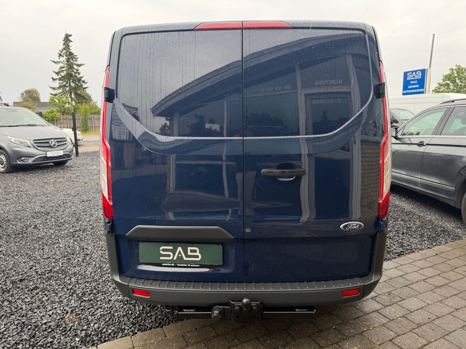 Gul Ford Transit Custom 270 L1 fra 2015