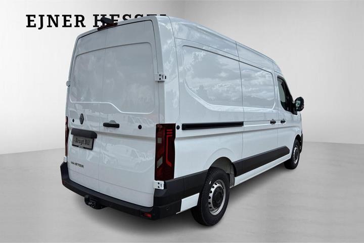 Hvid Renault Master V T33 fra 2025