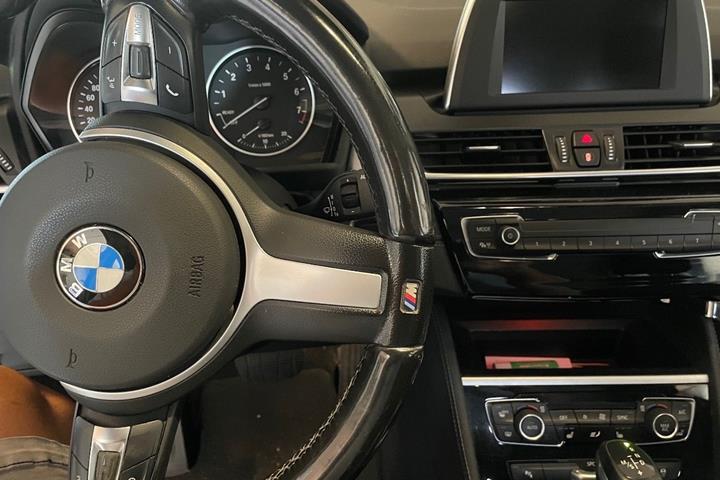 undefined BMW 218i fra 2016