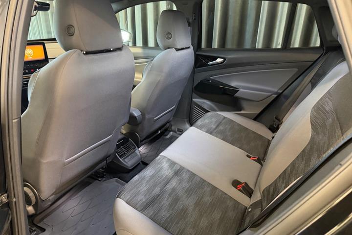 Sort VW ID.4 fra 2023