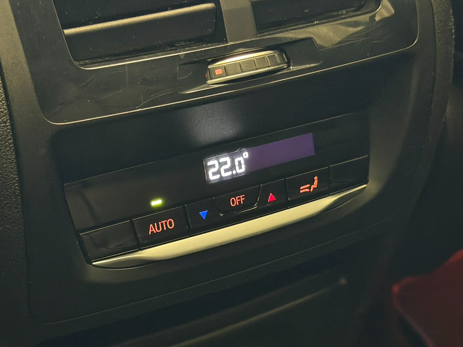 Blå BMW X3 fra 2018
