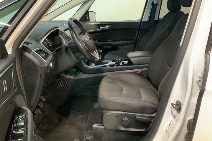 Hvid Ford S-MAX fra 2018