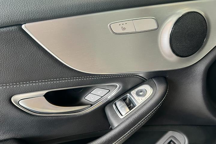 Hvid Mercedes C220 d fra 2017