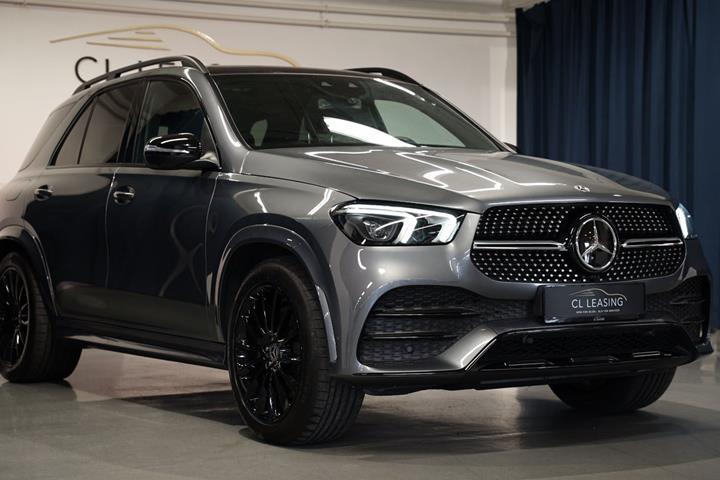 Grå Mercedes GLE350 de fra 2022