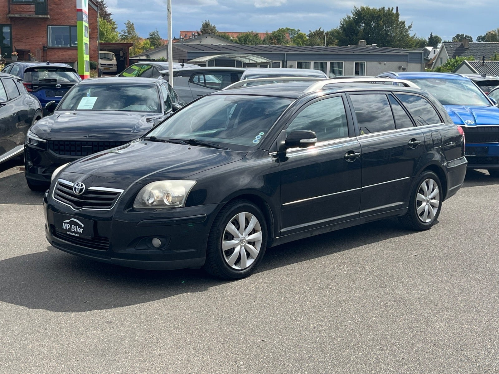 Toyota Avensis 2,0 Sol stc.