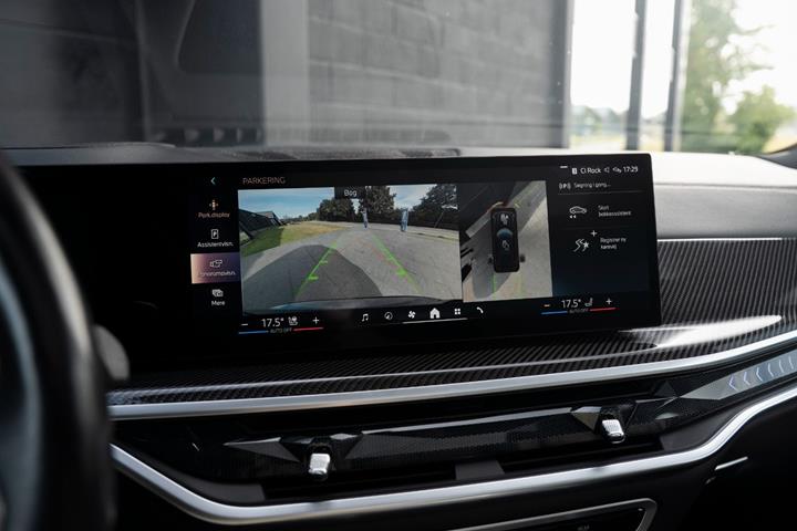 Sort BMW X5 fra 2023