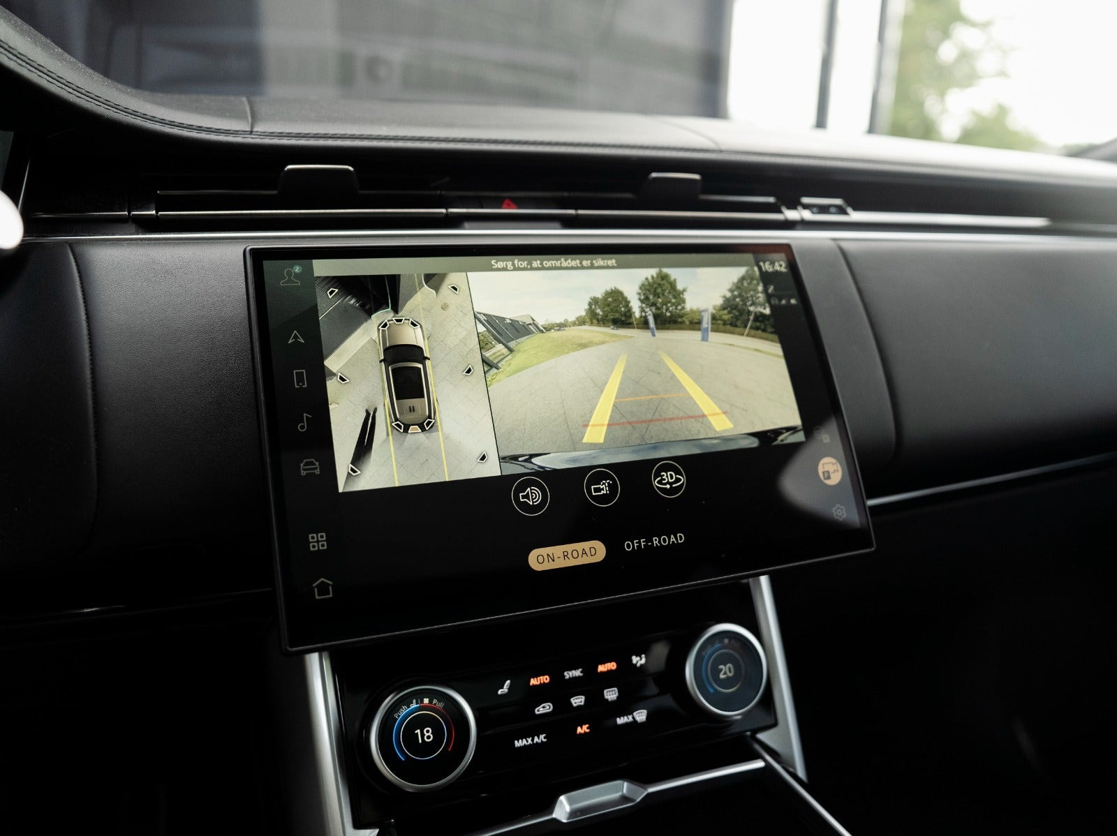 Sort Land Rover Range Rover fra 2023