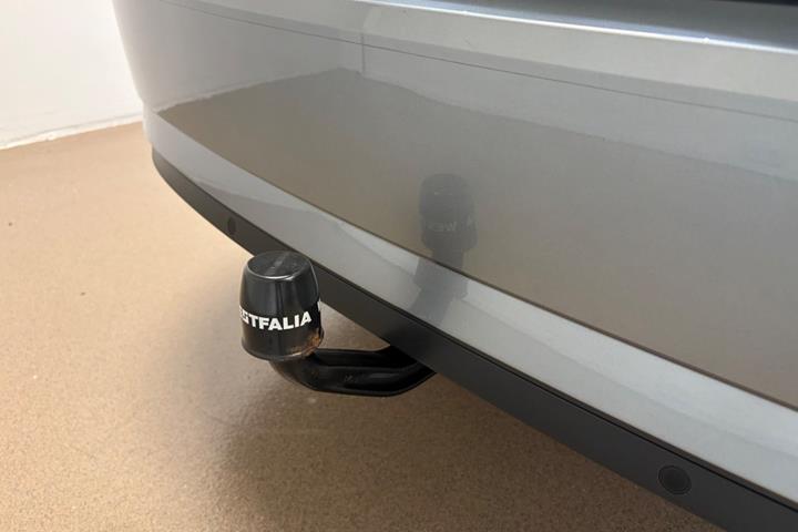 Sølv Skoda Superb fra 2020