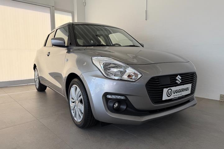 Grå Suzuki Swift fra 2020