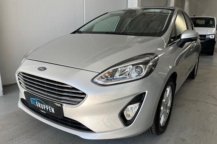 Sølv Ford Fiesta fra 2021